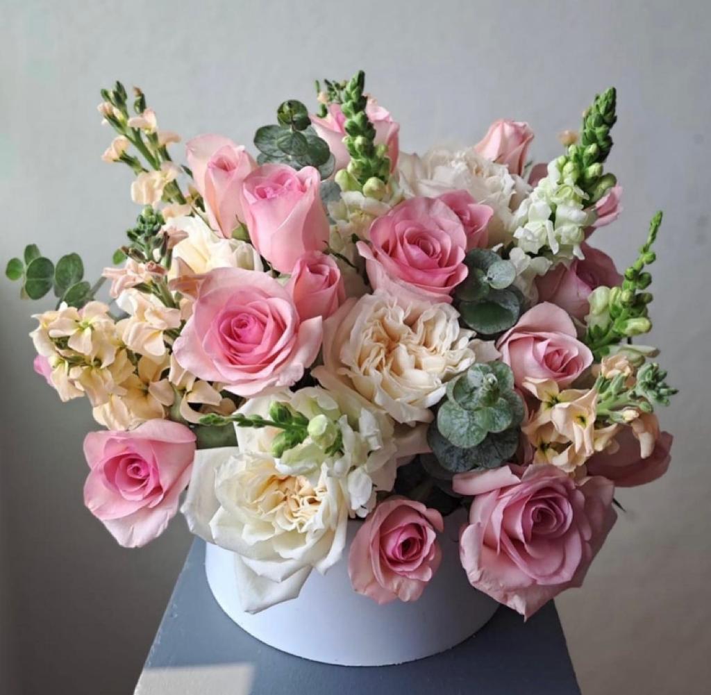 Caja redonda de 50 tallos