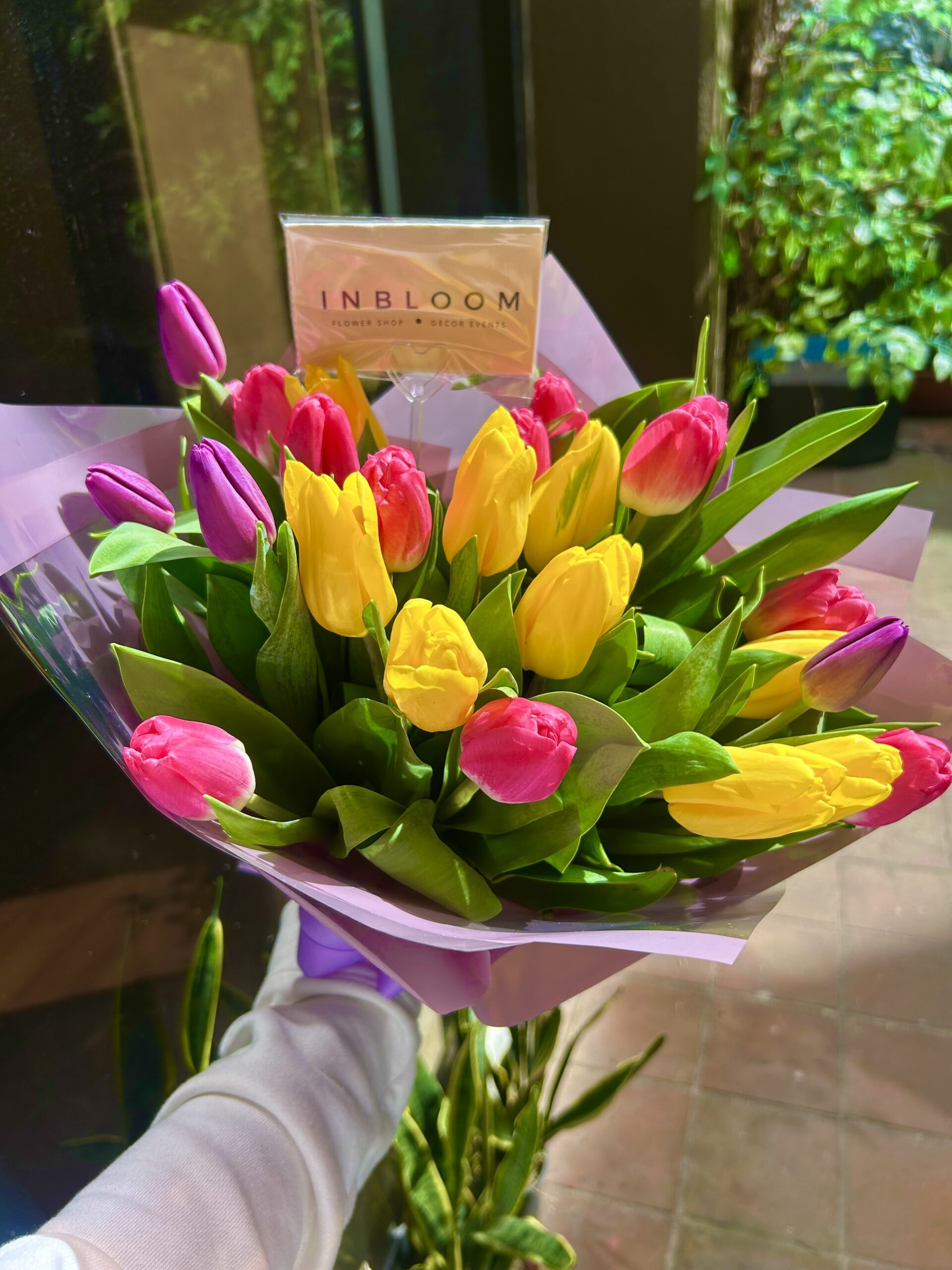 Ramo de 25 tulipanes