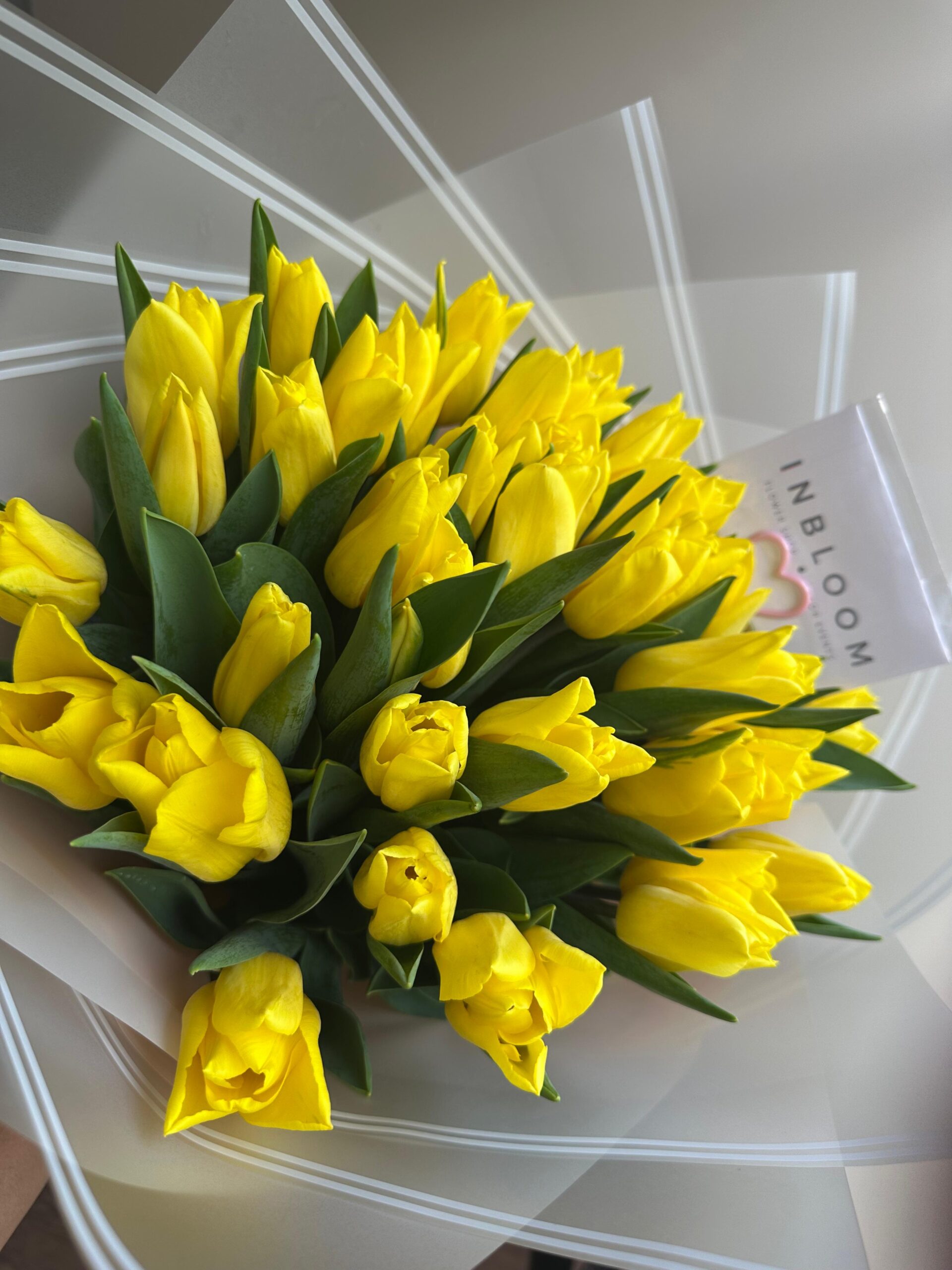 Ramo de 30 tulipanes