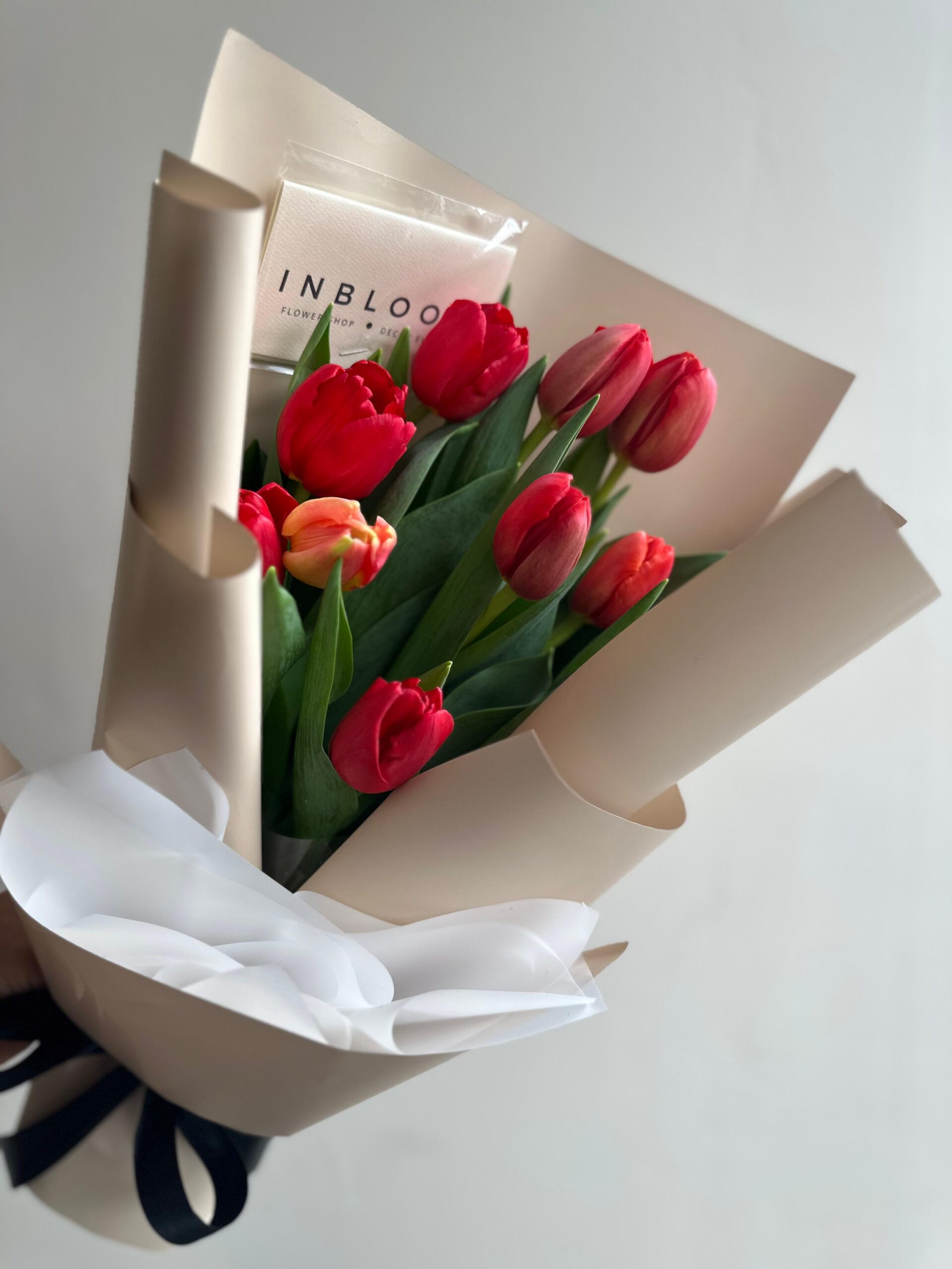 Ramo de 10 tulipanes